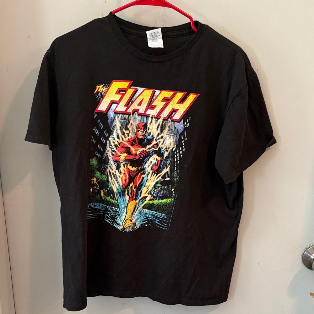 Black The Flash Graphic Tee